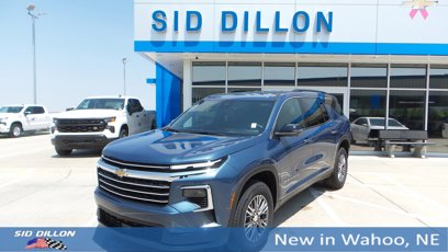 New 2025 Chevrolet Traverse LT w/ Enhanced Driving Package