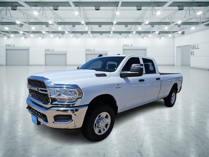 New 2024 RAM 2500 Tradesman w/ Chrome Appearance Group