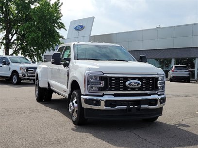 New 2025 Ford F350 Lariat