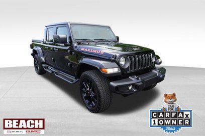 Used 2024 Jeep Gladiator Sport