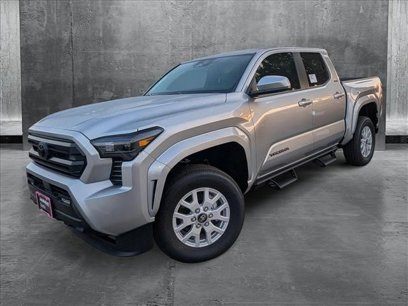 New 2025 Toyota Tacoma SR5