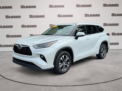 Used 2022 Toyota Highlander XLE
