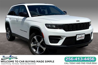 Used 2023 Jeep Grand Cherokee Altitude