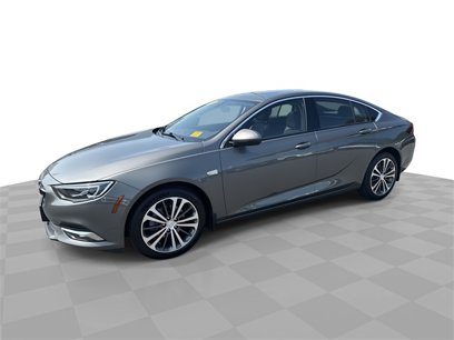 Used 2018 Buick Regal Essence w/ Driver Confidence Package #1