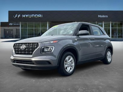 Certified 2023 Hyundai Venue SE w/ Cargo Package