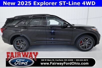 New 2025 Ford Explorer ST-Line w/ Premium Package