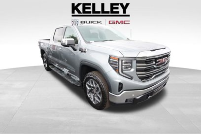 New 2025 GMC Sierra 1500 SLT w/ SLT Premium Plus Package