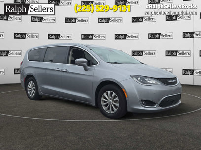 Used 2019 Chrysler Pacifica Touring Plus w/ Advanced Safetytec Group