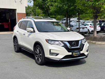 Used 2018 Nissan Rogue SL w/ Premium Package