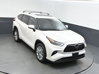 Used 2021 Toyota Highlander Limited