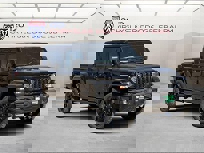 New 2025 Jeep Gladiator Sport