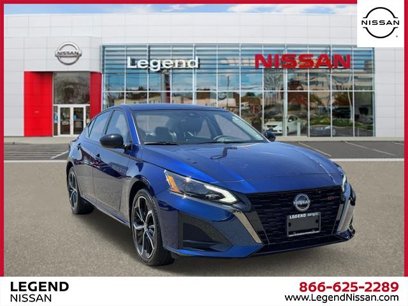 Used 2024 Nissan Altima 2.5 SR
