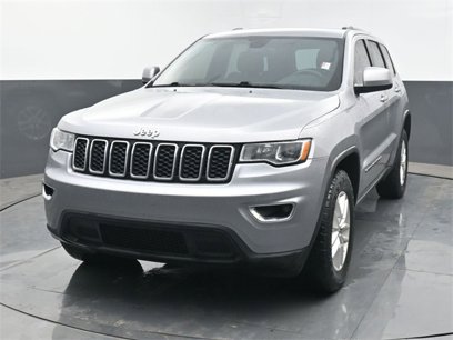 Used 2017 Jeep Grand Cherokee Laredo w/ Quick Order Package 23E