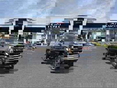 New 2025 GMC Sierra 2500 SLT