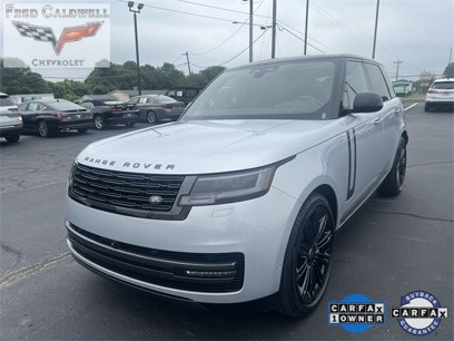 Used 2025 Land Rover Range Rover SE