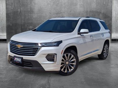 Certified 2023 Chevrolet Traverse Premier w/ LPO, Floor Liner Package