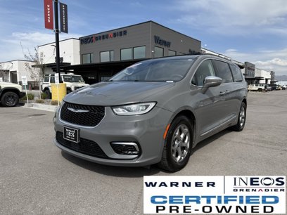 Used 2022 Chrysler Pacifica Limited