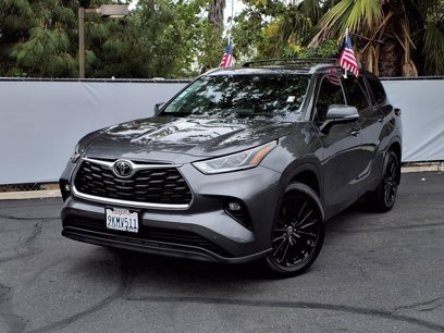 Certified 2024 Toyota Highlander Limited