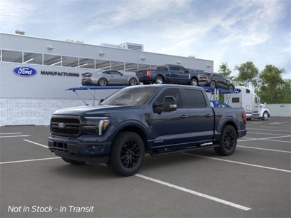 New 2025 Ford F150 Lariat w/ Equipment Group 501A Mid