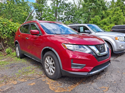 Used 2017 Nissan Rogue SV