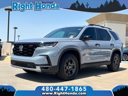 New 2025 Honda Pilot TrailSport