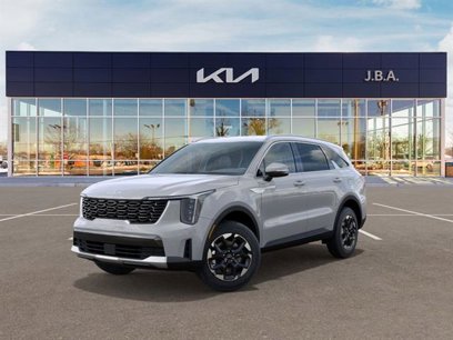 New 2025 Kia Sorento S