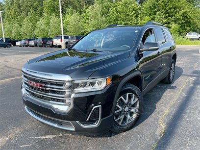 Used 2023 GMC Acadia SLE w/ Driver Convenience Package