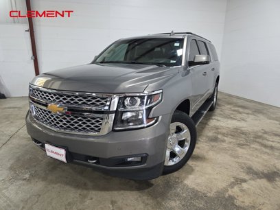 Used 2017 Chevrolet Suburban LT w/ LT Signature Package