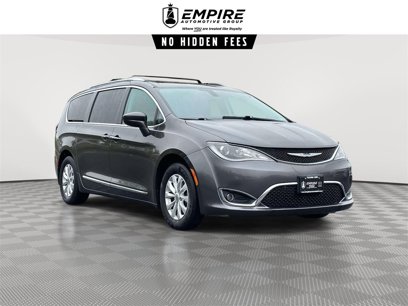 Used 2018 Chrysler Pacifica Touring-L