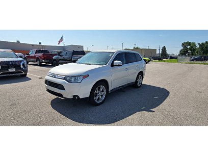 Used 2014 Mitsubishi Outlander SE