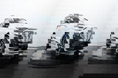 New 2025 Audi SQ6 e-tron Premium Plus