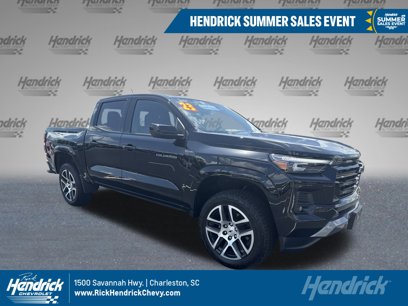 Used 2023 Chevrolet Colorado Z71 w/ Z71 Convenience Package 2