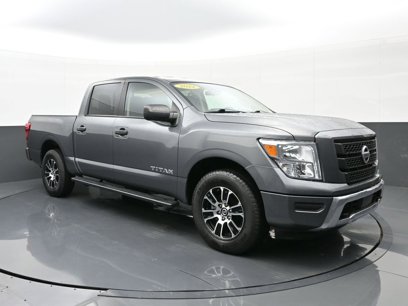 Used 2022 Nissan Titan SV