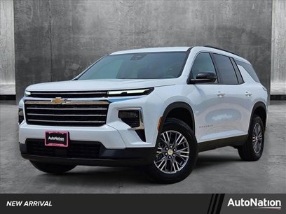 New 2025 Chevrolet Traverse LT