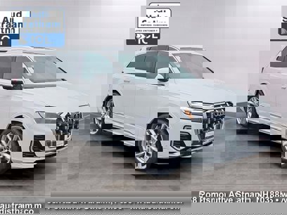 New 2025 Audi Q7 3.0T Premium Plus