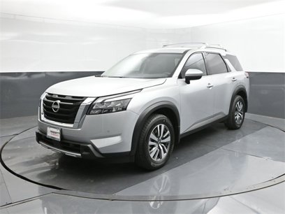 New 2025 Nissan Pathfinder SL