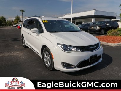 Used 2020 Chrysler Pacifica Touring-L w/ Premium Audio Group