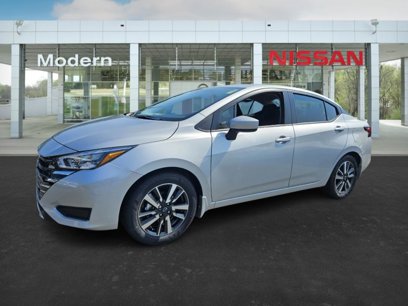 New 2025 Nissan Versa SV