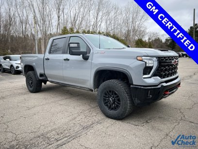 Used 2024 Chevrolet Silverado 2500 ZR2 w/ Technology Package