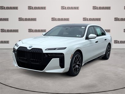 New 2025 BMW 760i xDrive