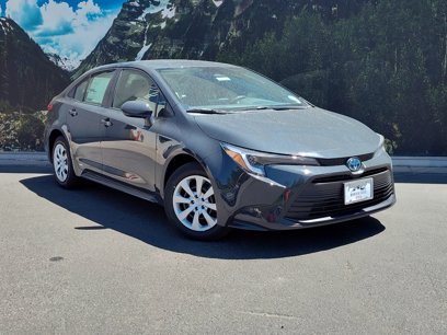 New 2025 Toyota Corolla LE