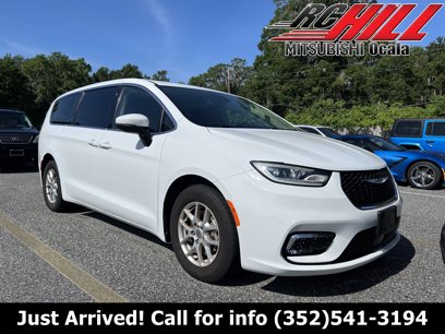 Used 2023 Chrysler Pacifica Touring-L