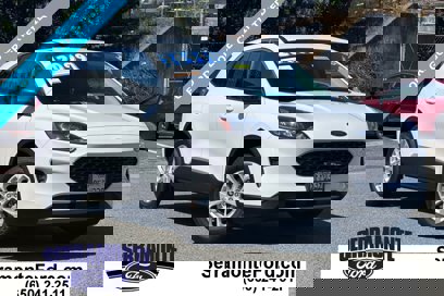 Certified 2022 Ford Escape SE w/ Convenience Package