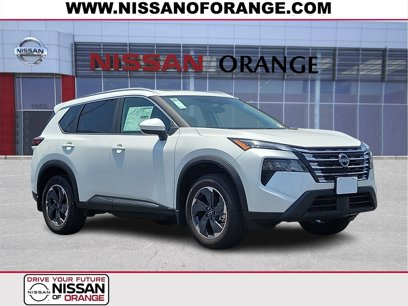 New 2025 Nissan Rogue SV w/ SV Premium Package