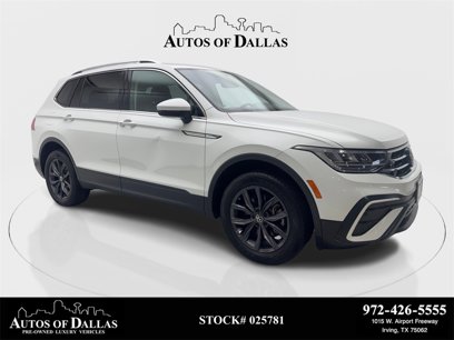 Used 2022 Volkswagen Tiguan SE w/ Panoramic Sunroof Package