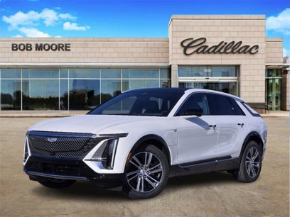 New 2025 Cadillac Lyriq Luxury