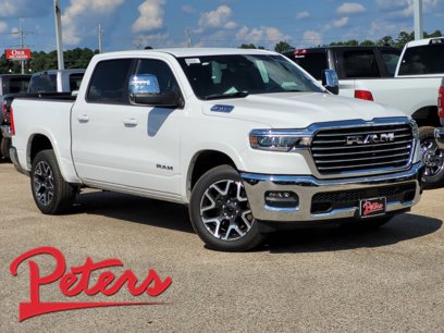New 2025 RAM 1500 Laramie w/ Trailer Tow Group