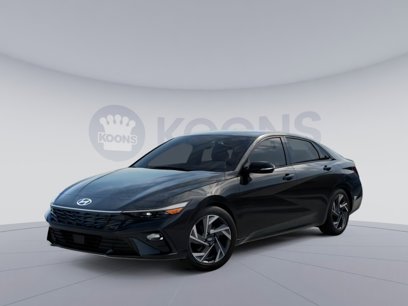 New 2025 Hyundai Elantra SEL