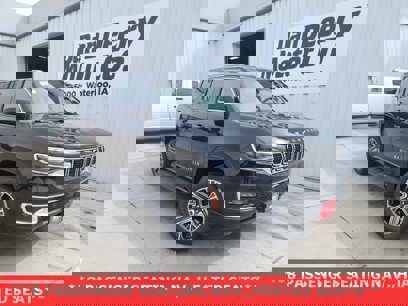 New 2025 Jeep Wagoneer 4WD