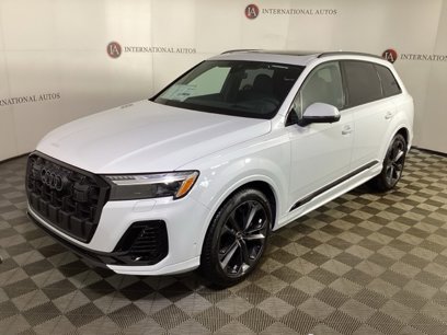 New 2025 Audi Q7 3.0T Prestige